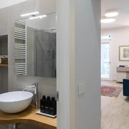 Apartament Cairoli Lifestyle *