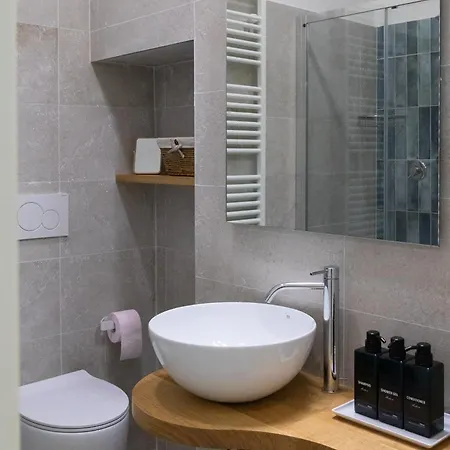 Cairoli Lifestyle Apartament *