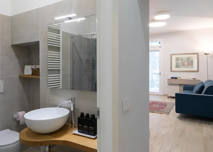 公寓 Cairoli Lifestyle *